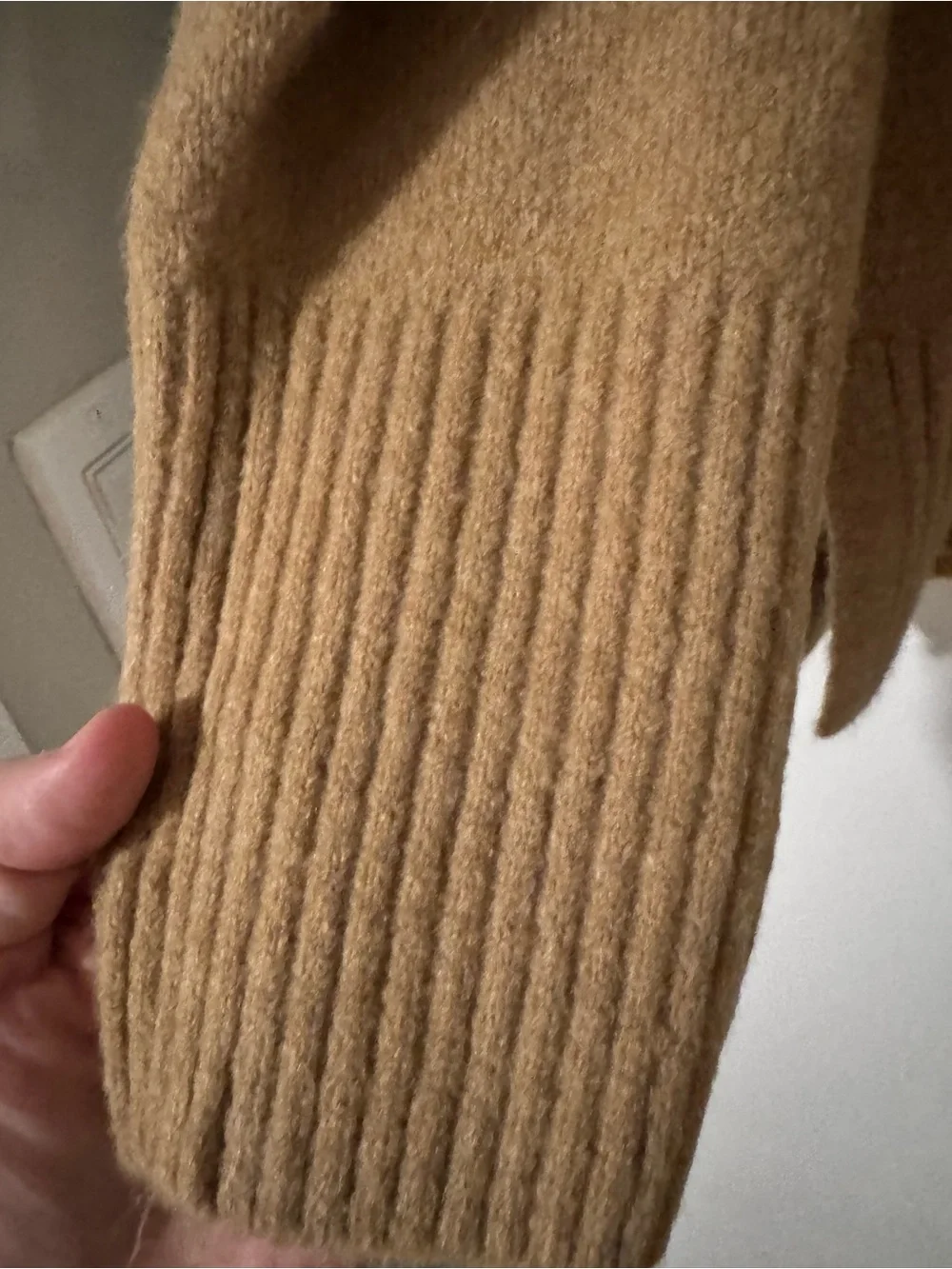 Women’s J. Crew Camel Mockneck Sweater in Extra Soft Yarn- wool and others blend